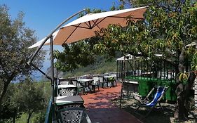 Perla del Levante Hostel